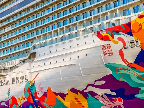 mayer werft world dream
